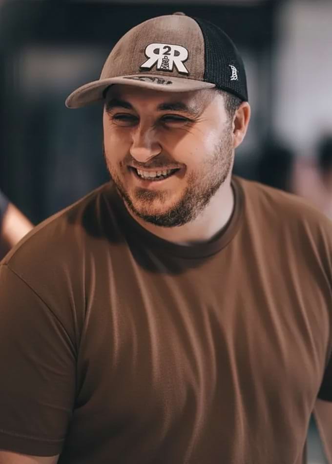 From Paycheck Slavery to Property Ownership—No Side Hustles. No Burnout. Three years ago, I was pulling 12-hour shifts in the oilfields, destroying my body for a paycheck that disappeared as fast as it came. Every guy in a suit told me to max out my 401k and pray the market didn't crash. But I watched older roughnecks with blown-out backs and empty retirement accounts, still working at 60 because they had no choice. Then I discovered what the "local successful guys" were doing. Off-market real estate deals in every small town, passed around by the same people who kept guys like us in the dark. I went from knowing nothing to closing 3 profitable deals in 60 days while still working my dangerous job. No fancy cars. No fake lifestyle posts. Just a blue-collar man from a small town in Texas who finally cracked the code on how people like us can build real wealth. Not just for us. For our community. For our family.